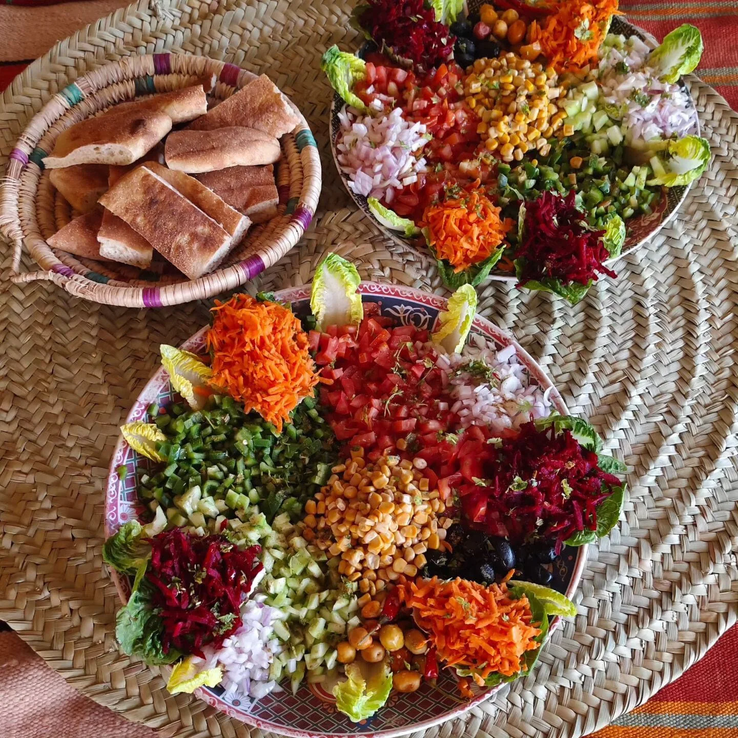 What do people eat in the desert Morocco