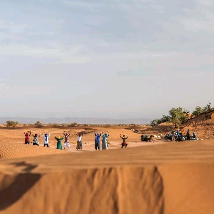 5 days desert trekking and yoga retreat in M'Hamid El Ghizlane - deep Sahara wellness